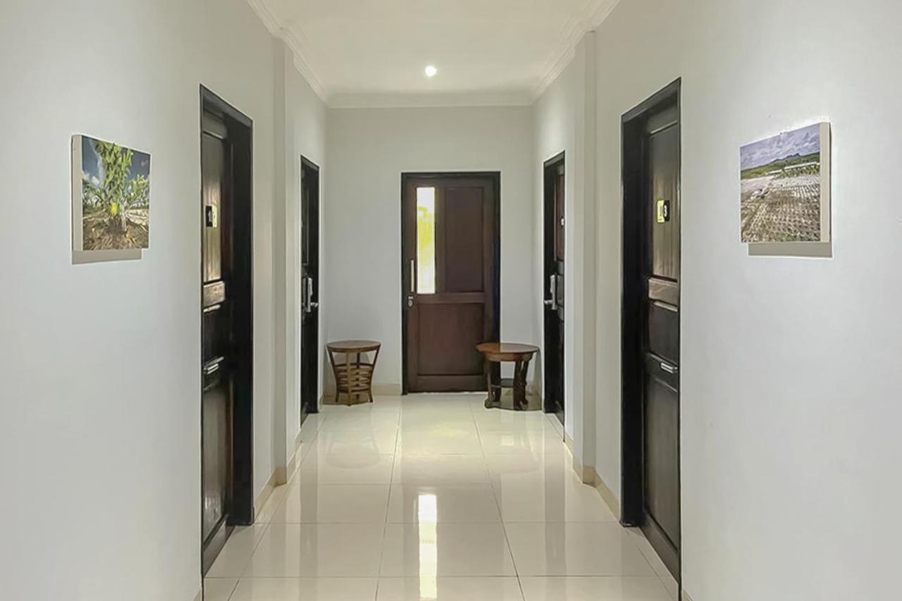 Urbanview Syariah Wisma Annisa Palangkaraya By Reddoorz Exterior foto